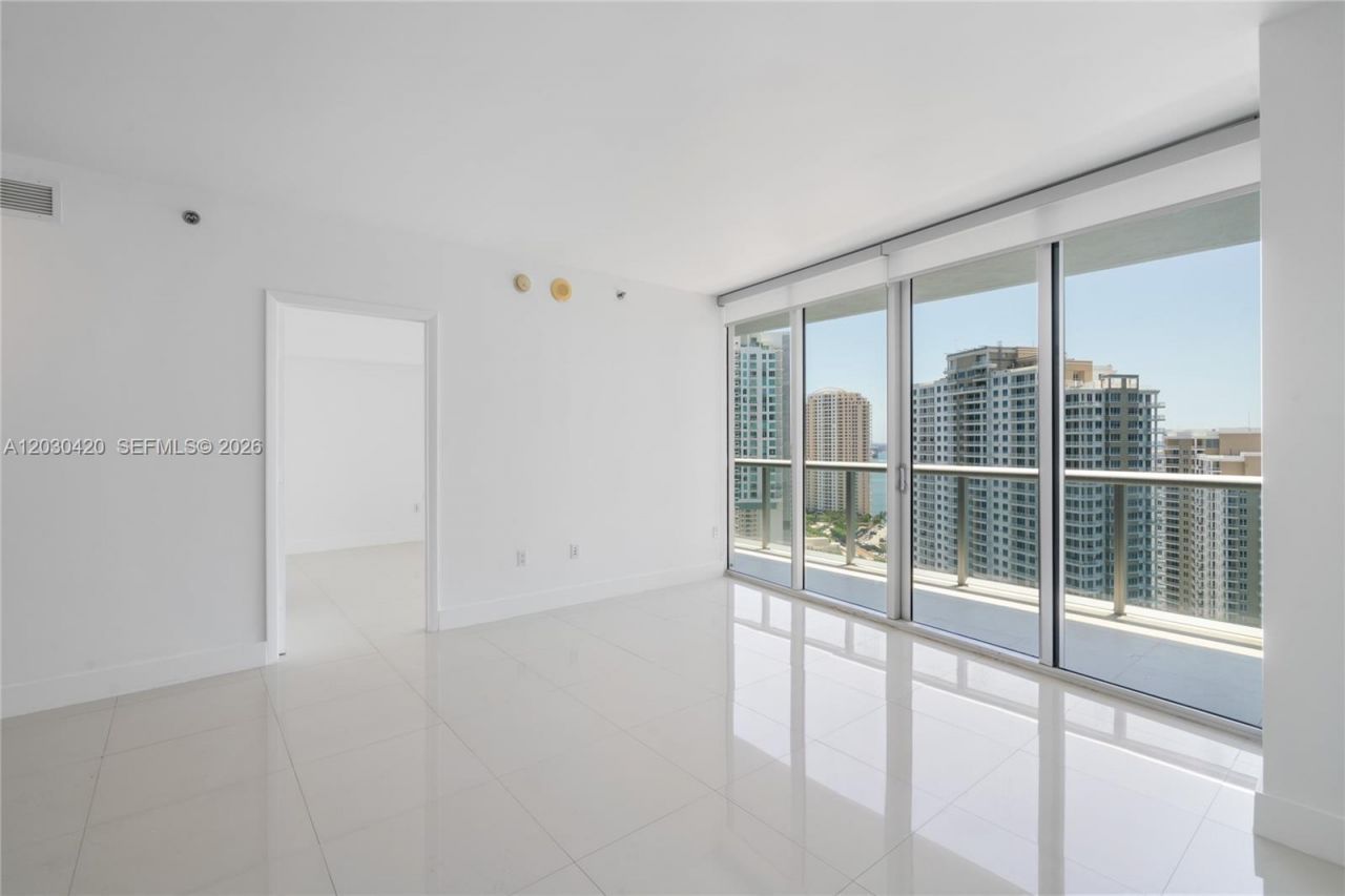 475 Brickell Ave, Unit 2607, Miami, FL 33131 Photo