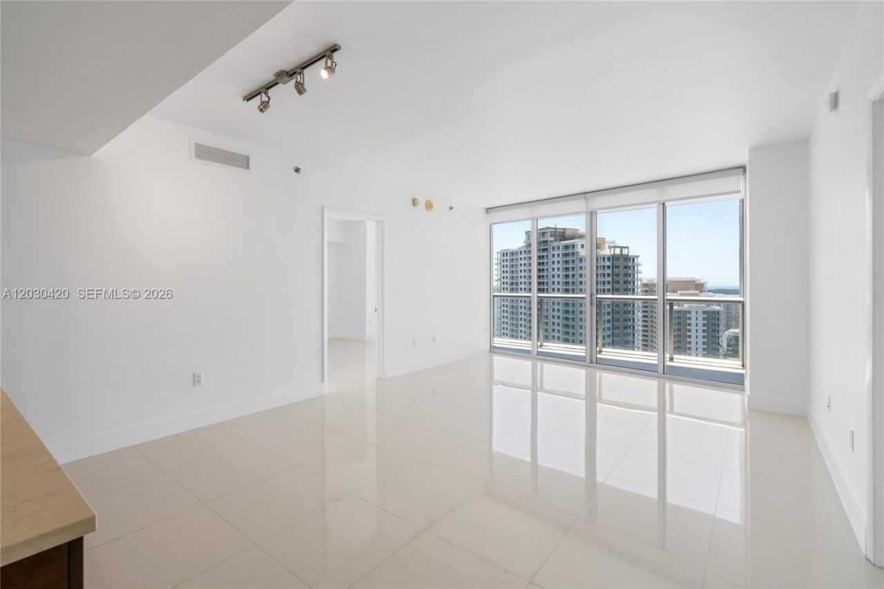 475 Brickell Ave, Unit 2607, Miami, FL 33131 Photo