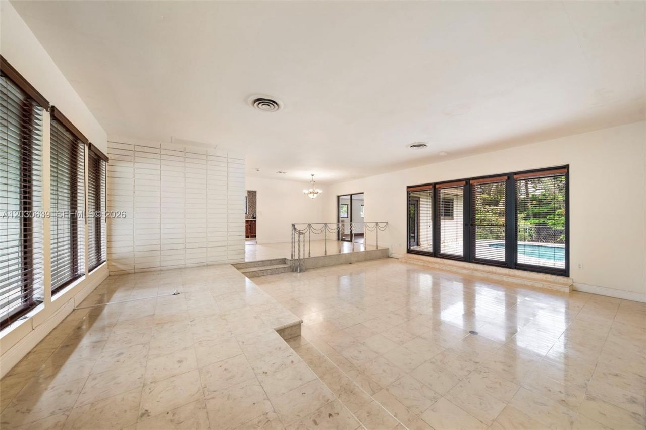6311 SW 65th Ave , South Miami, FL 33143 Photo