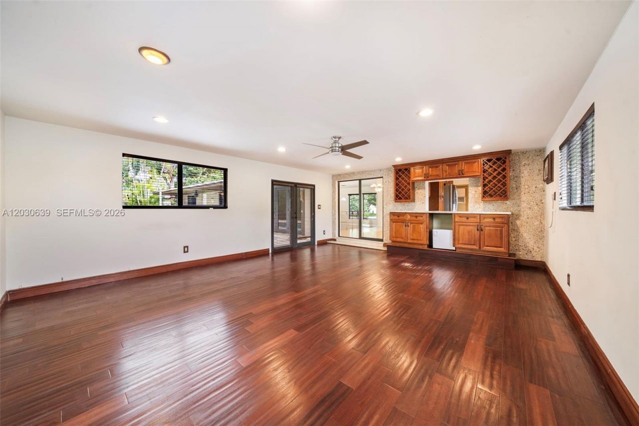 6311 SW 65th Ave , South Miami, FL 33143 Photo