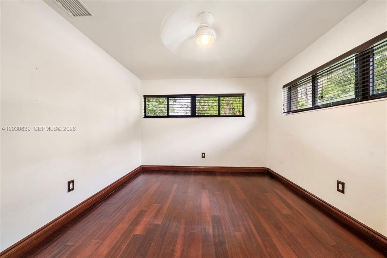 6311 SW 65th Ave , South Miami, FL 33143 Photo