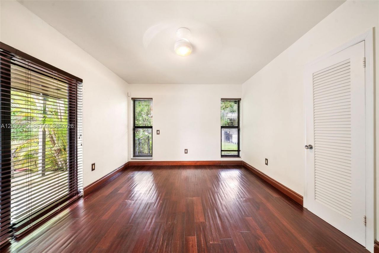 6311 SW 65th Ave , South Miami, FL 33143 Photo