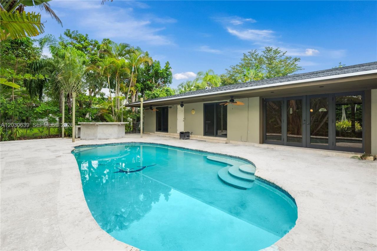6311 SW 65th Ave , South Miami, FL 33143 Photo
