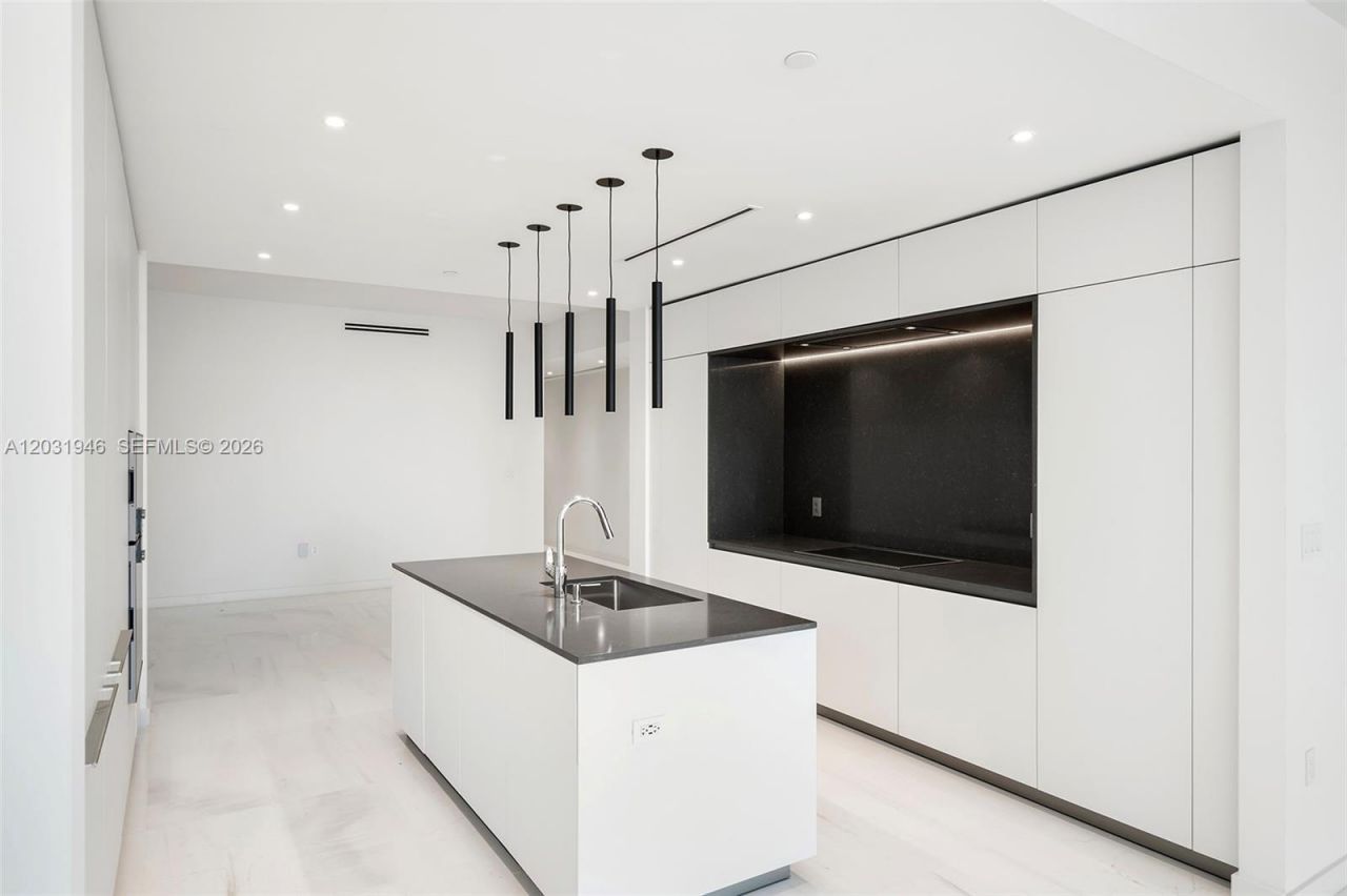 300 Biscayne Blvd Way , Unit 1904C, Miami, FL 33131 Photo