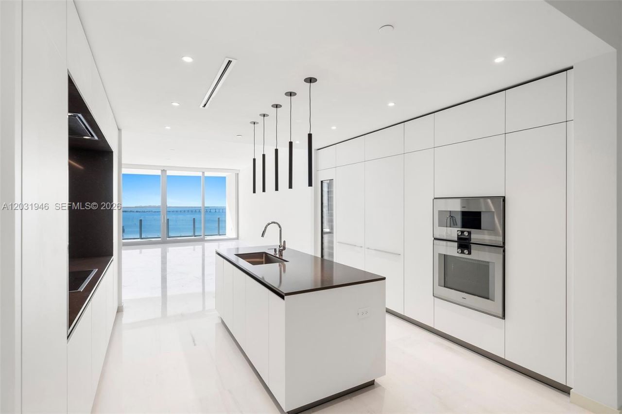 300 Biscayne Blvd Way , Unit 1904C, Miami, FL 33131 Photo