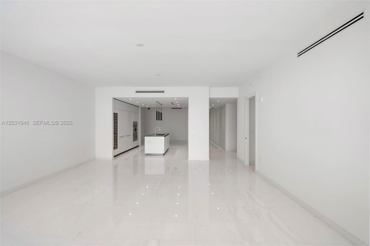 300 Biscayne Blvd Way , Unit 1904C, Miami, FL 33131 Photo