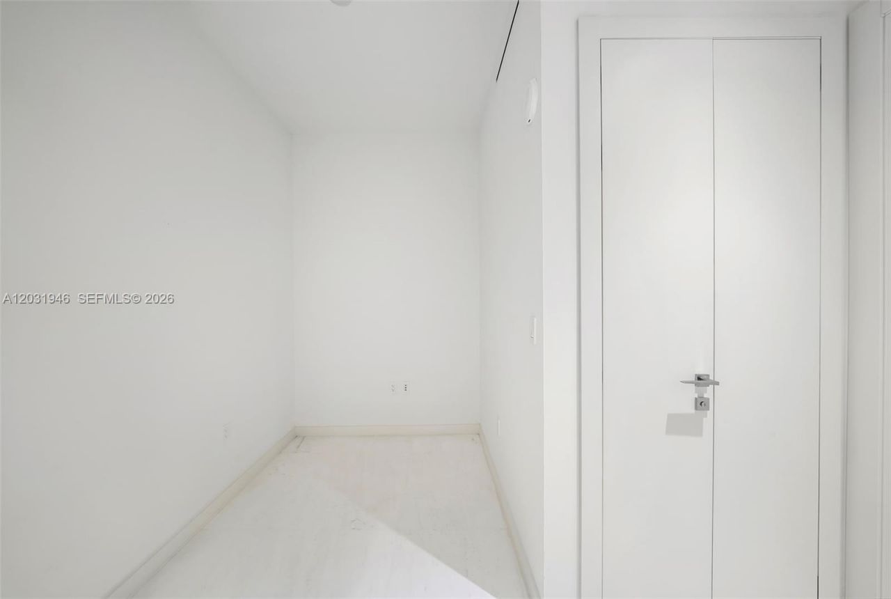 300 Biscayne Blvd Way , Unit 1904C, Miami, FL 33131 Photo