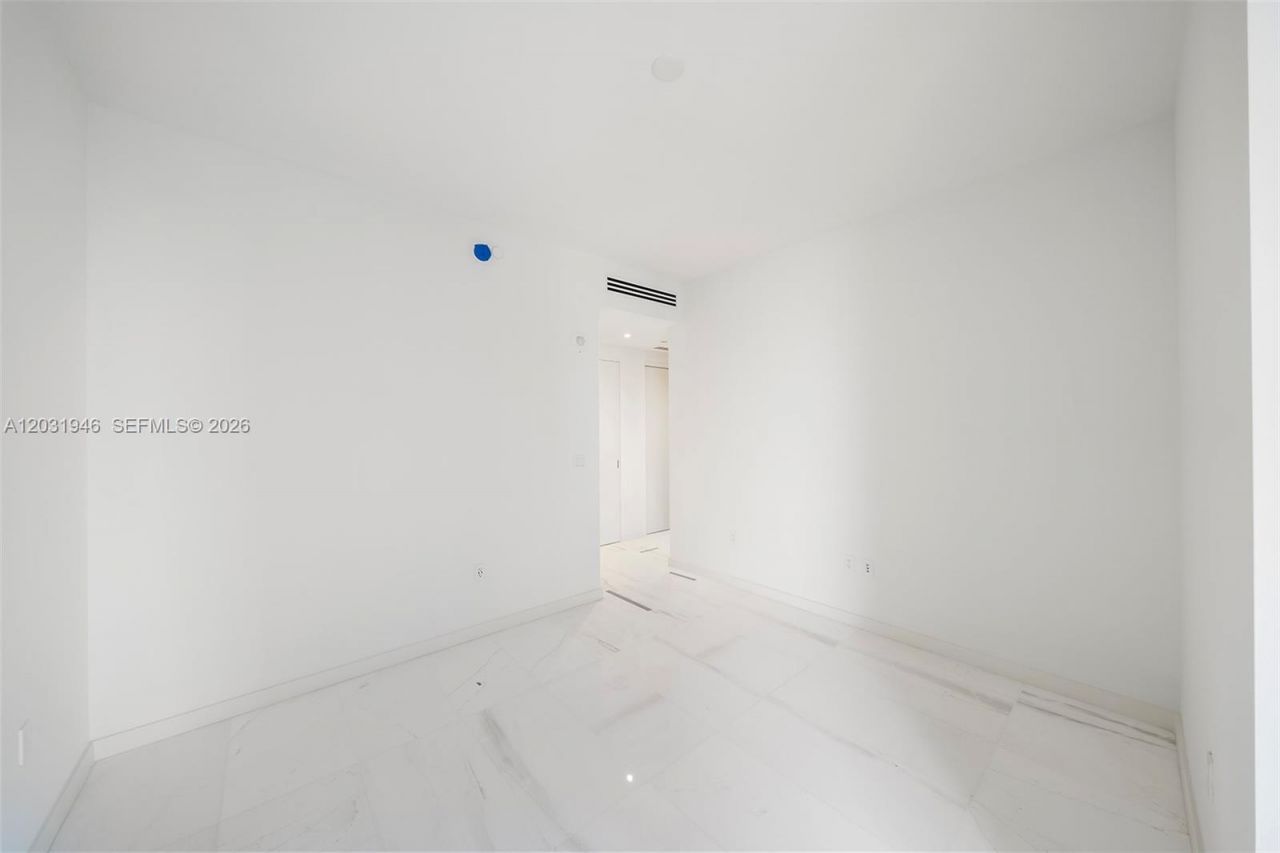 300 Biscayne Blvd Way , Unit 1904C, Miami, FL 33131 Photo