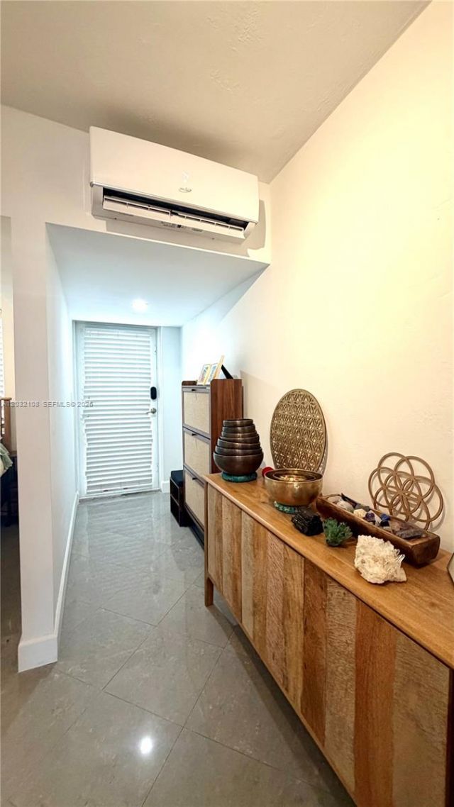 626 Meridian Ave , Unit 5, Miami Beach, FL 33139 Photo
