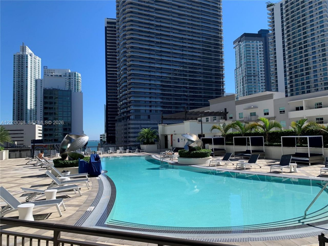999 SW 1st Ave , Unit 2404, Miami, FL 33130 Photo