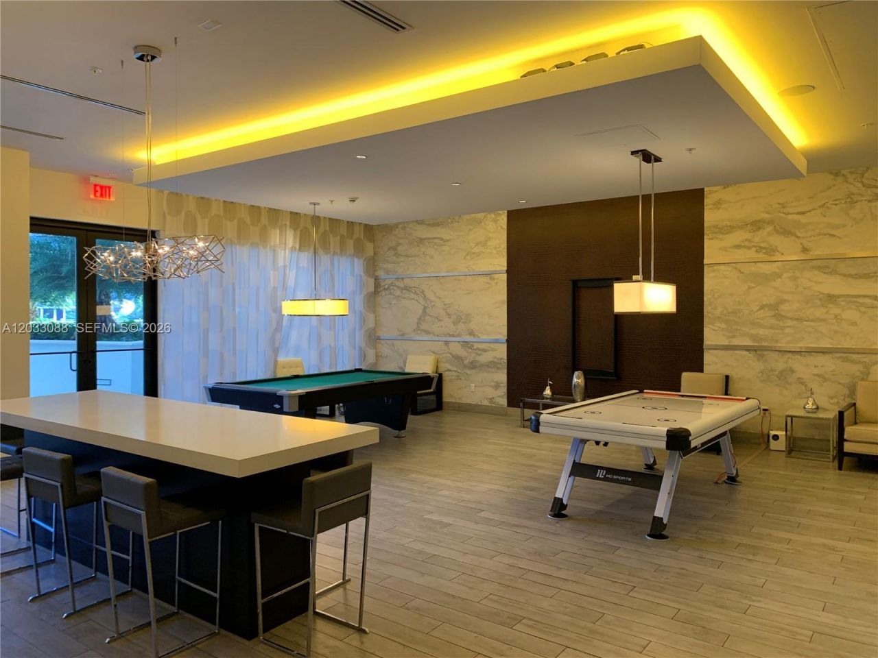 999 SW 1st Ave , Unit 2404, Miami, FL 33130 Photo