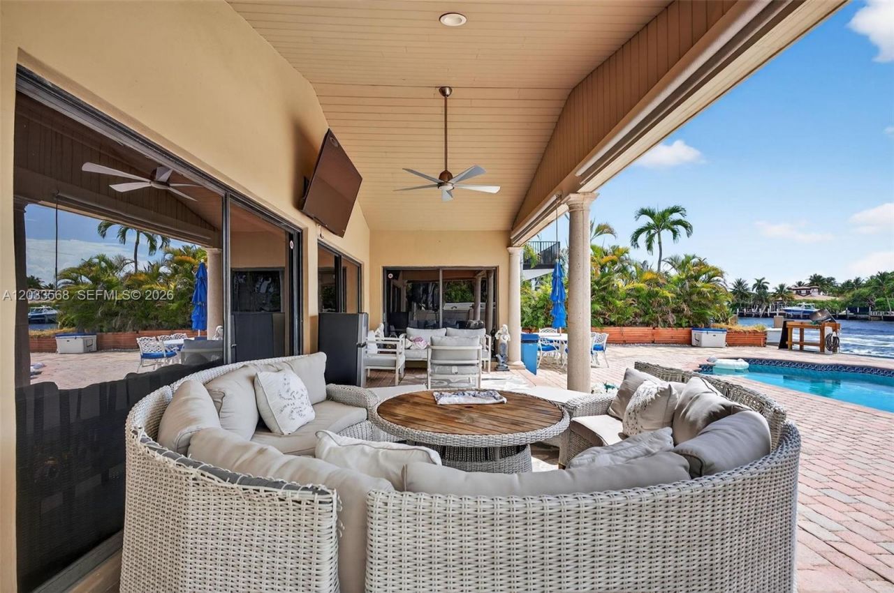 317 S Riverside Dr, Pompano Beach, FL 33062 Photo