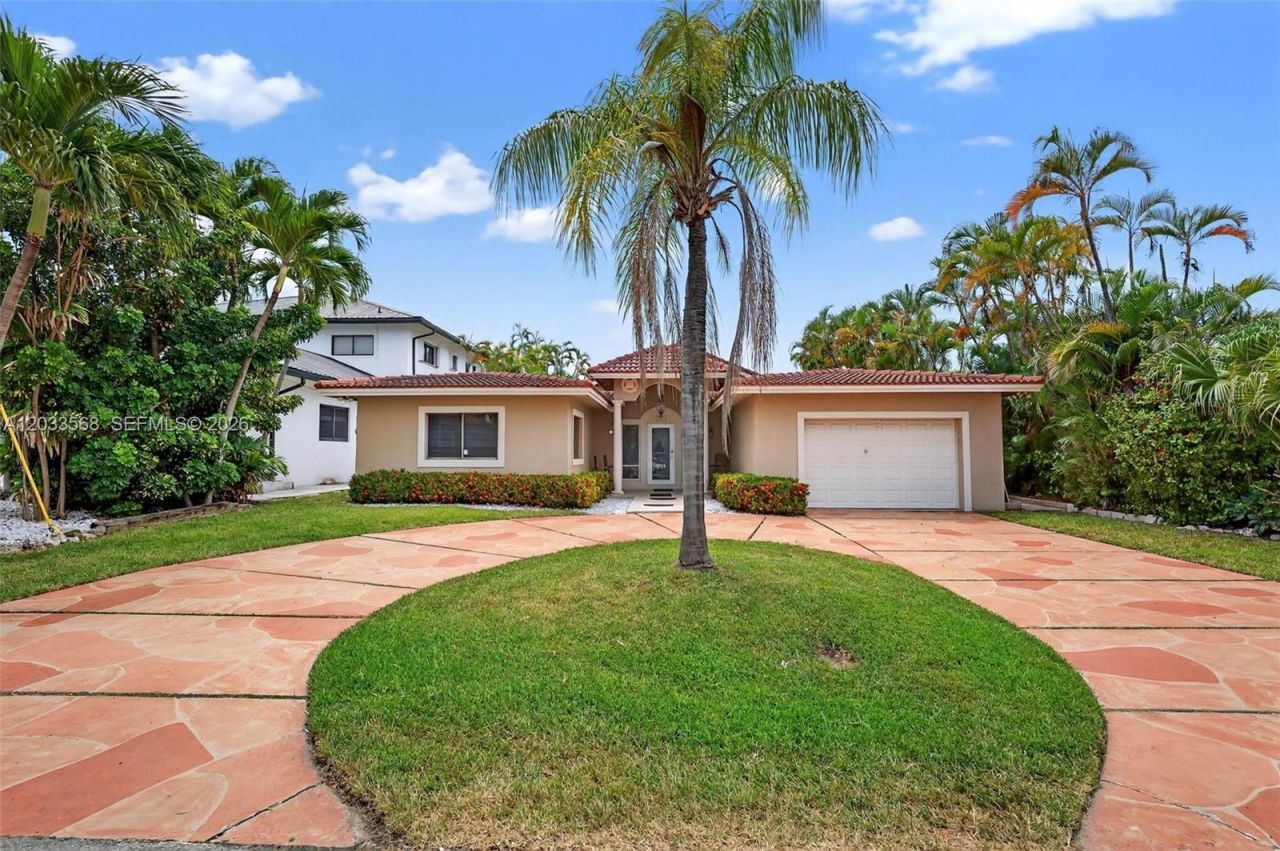 317 S Riverside Dr, Pompano Beach, FL 33062 Photo