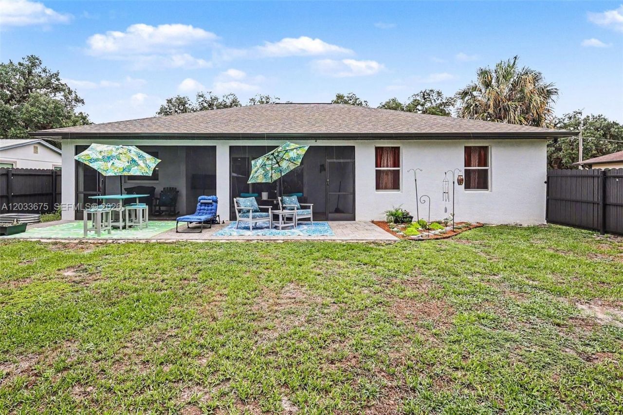 190 Hendry St , La Belle, FL 33935 Photo