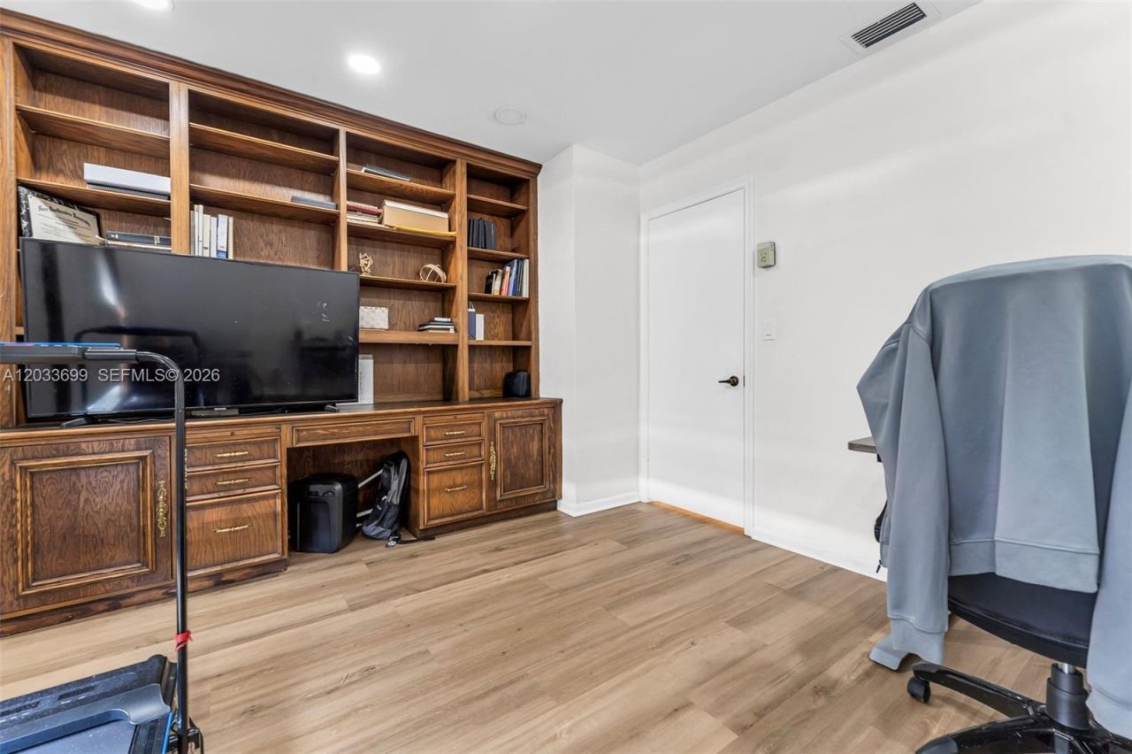 680 El Dorado Pkwy , Plantation, FL 33317 Photo