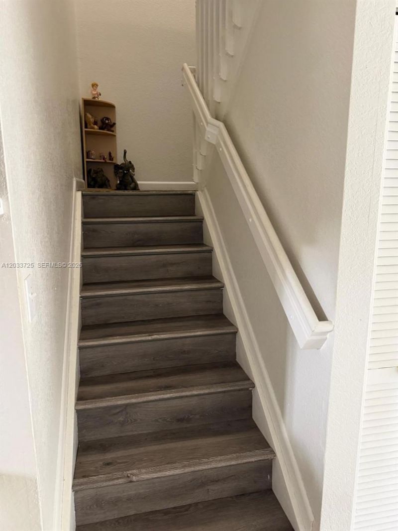 2066 NE 167th St , Unit 3-108, North Miami Beach, FL 33162 Photo
