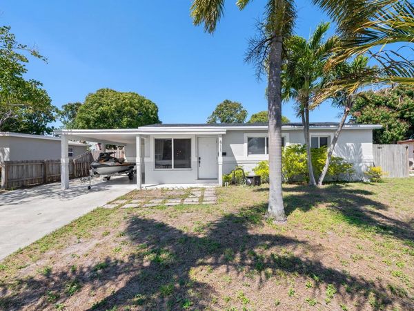 611 NW 18th Court , Pompano Beach, FL 33060
