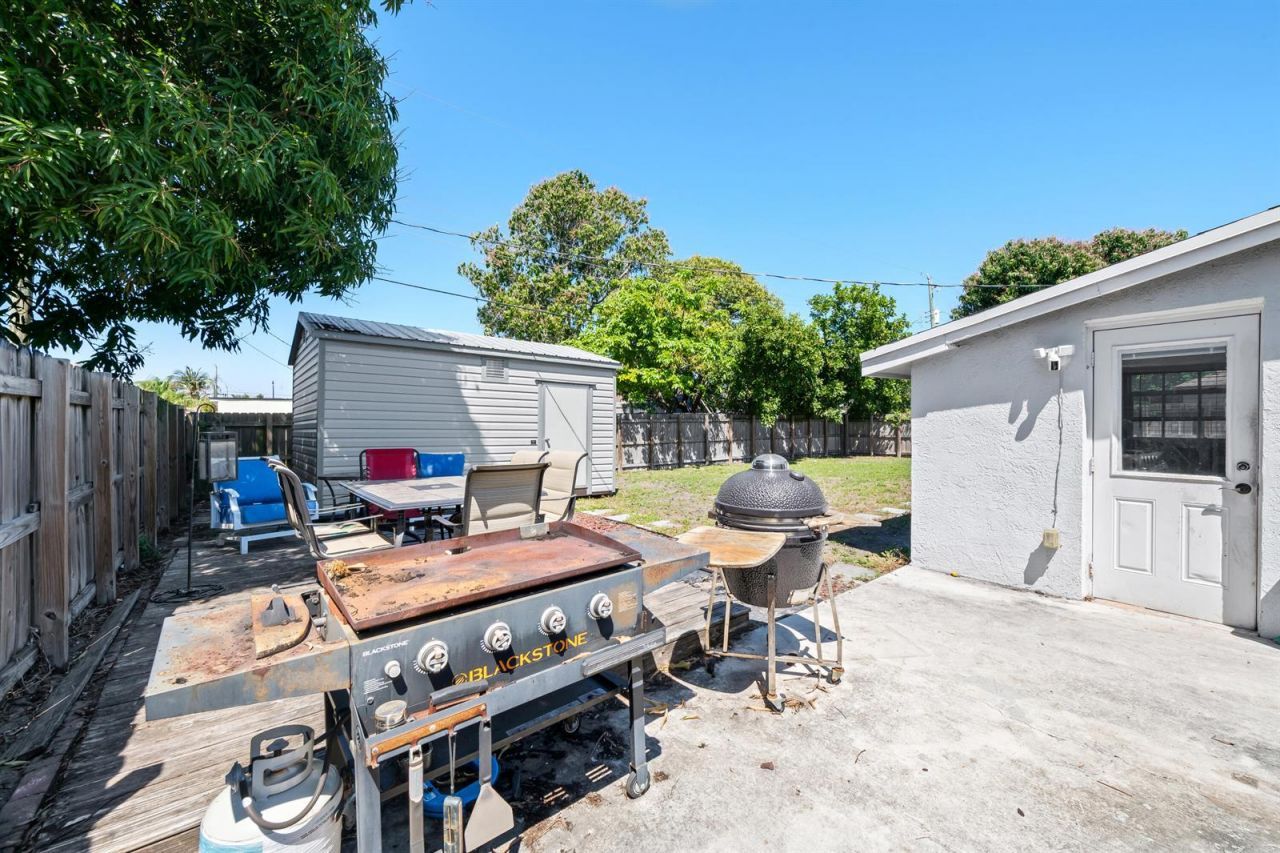611 NW 18th Court , Pompano Beach, FL 33060 Photo