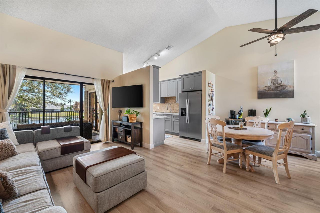 3006 Black Oak Court , Unit 3006, Boynton Beach, FL 33436 Photo