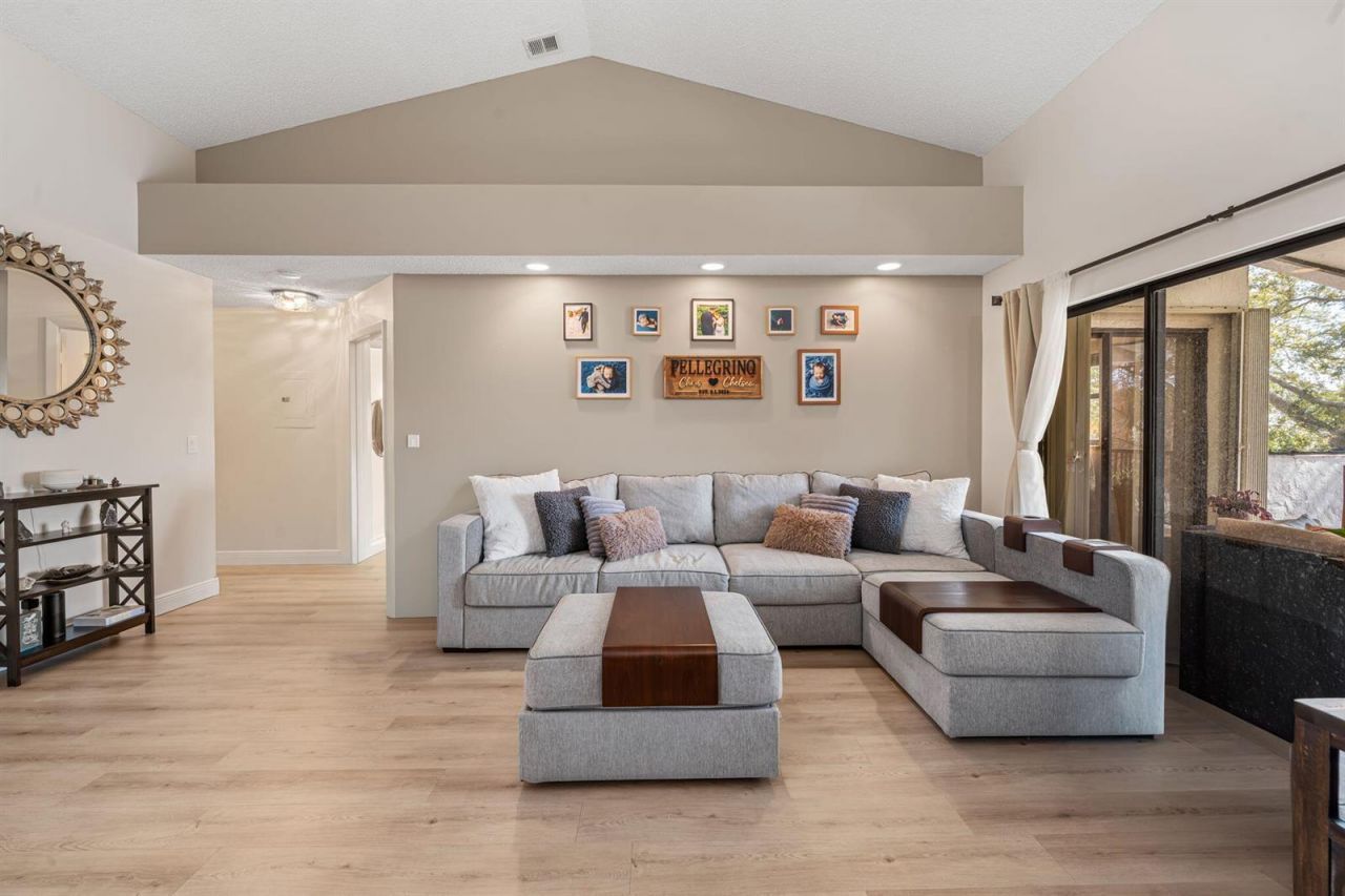 3006 Black Oak Court , Unit 3006, Boynton Beach, FL 33436 Photo