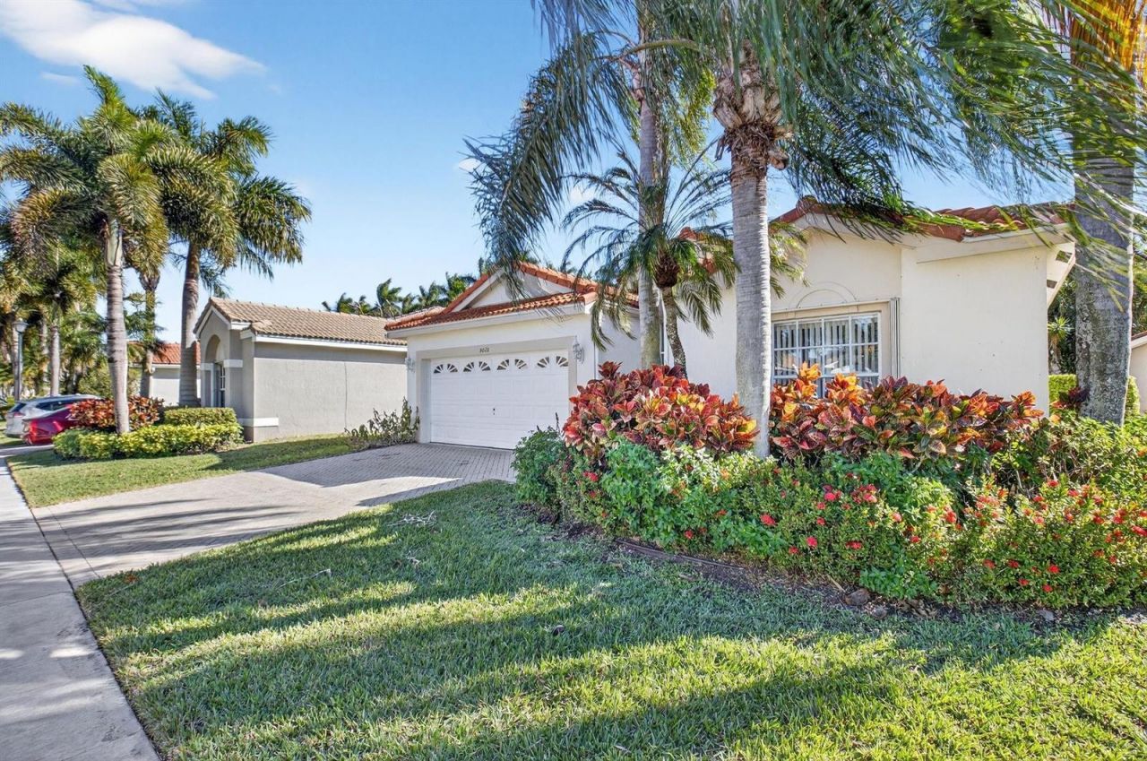 9820 Lemonwood Drive , Boynton Beach, FL 33437 Photo