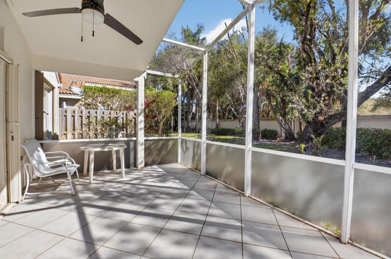 9820 Lemonwood Drive , Boynton Beach, FL 33437 Photo