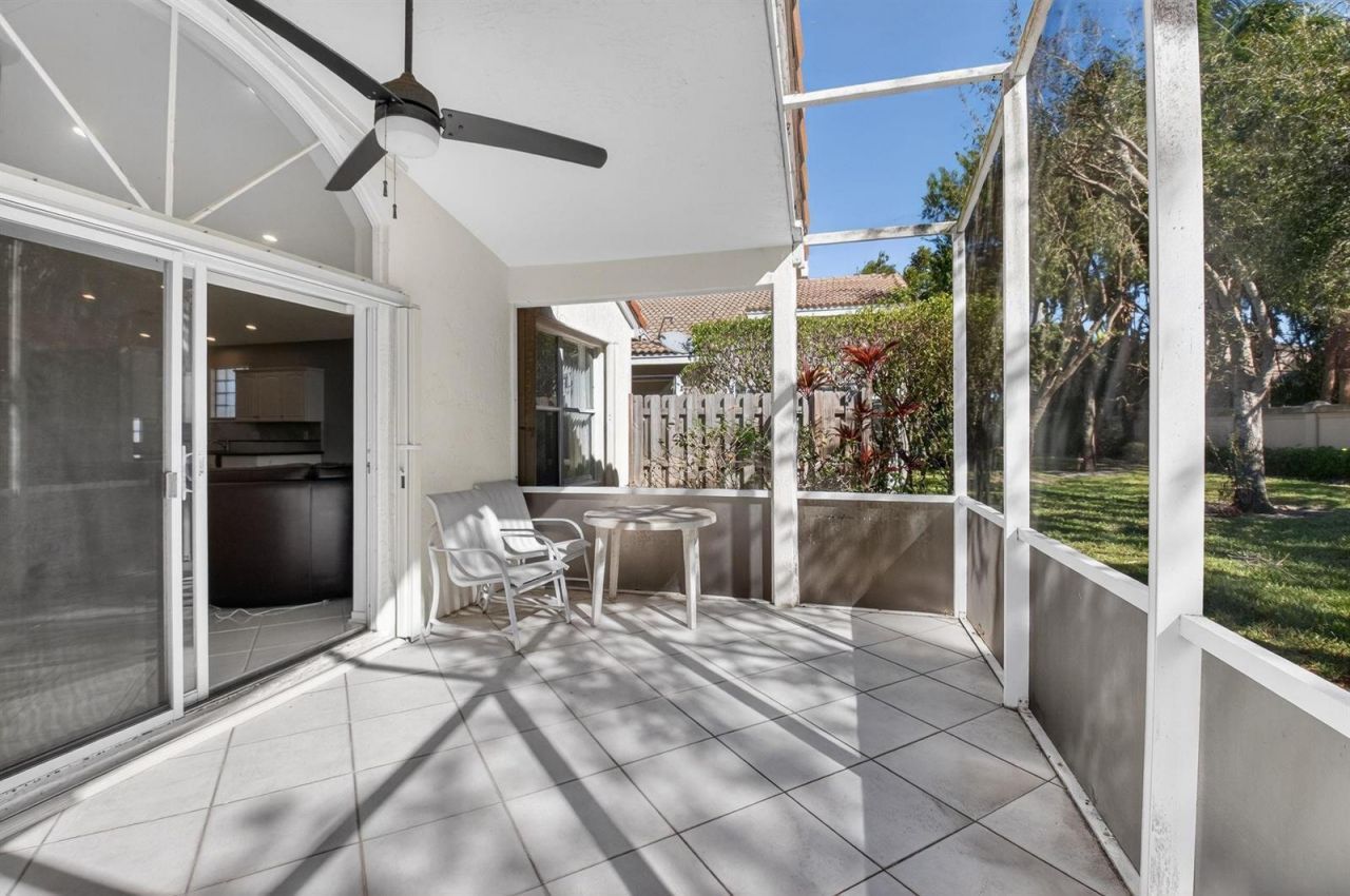 9820 Lemonwood Drive , Boynton Beach, FL 33437 Photo