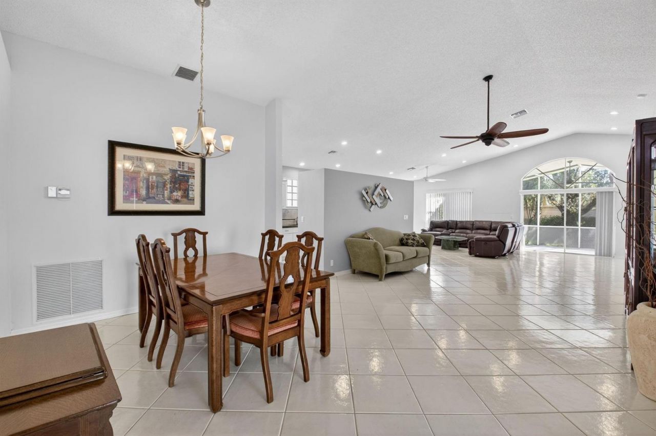 9820 Lemonwood Drive , Boynton Beach, FL 33437 Photo
