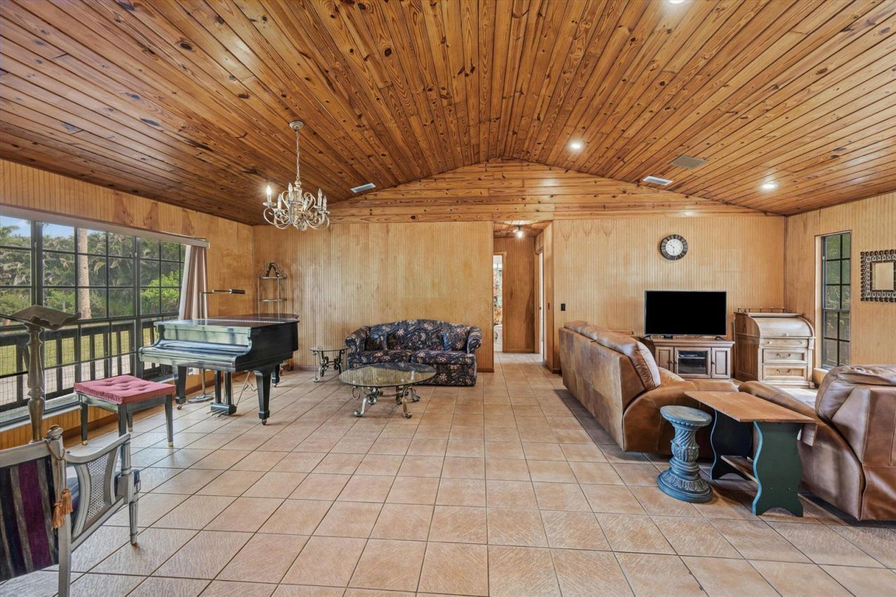 1814 A Road , Loxahatchee, FL 33470 Photo