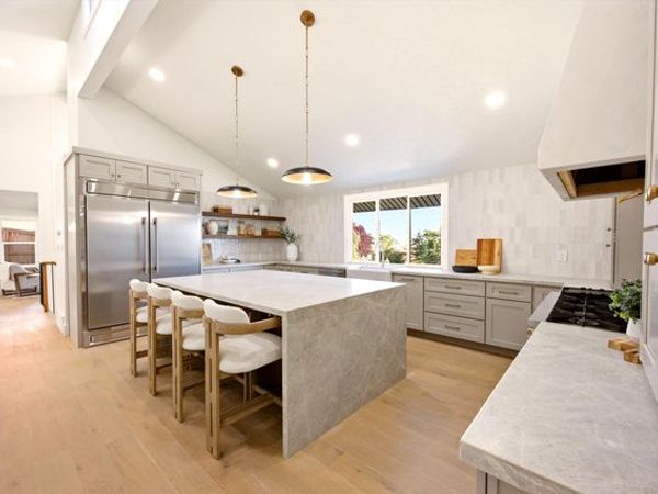 771 E 17TH AVE, Salt Lake City, UT 84103
