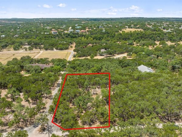 19 Spring Valley DR , Wimberley, TX 78676