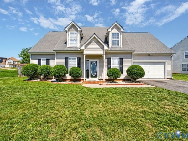 305 Perrymont Road , Hopewell, VA 23860