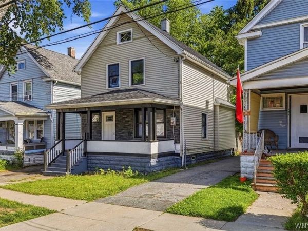 105 Sussex Street , Buffalo, NY 14215