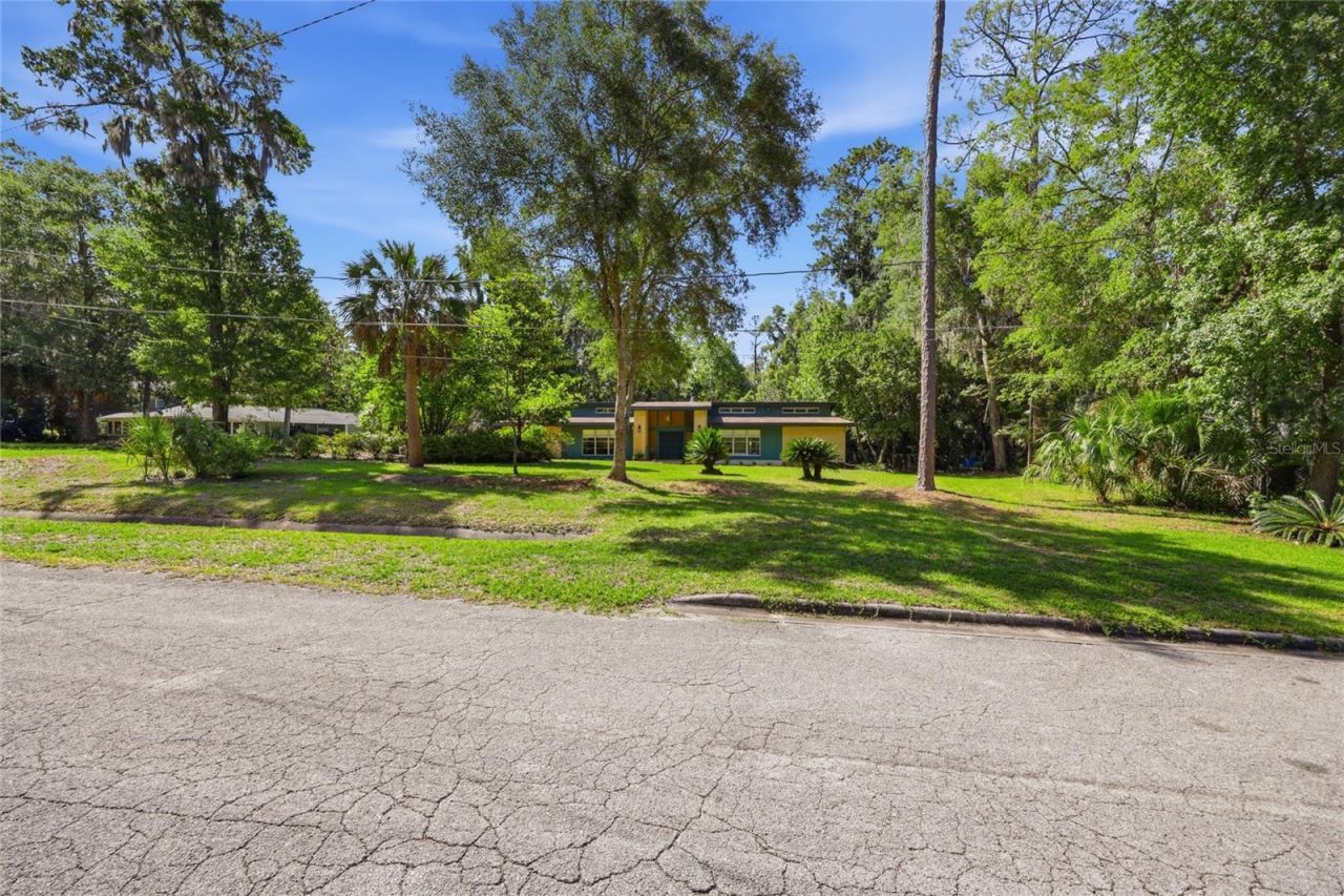 6605 NW 16th Place , Gainesville, FL 32605 Photo