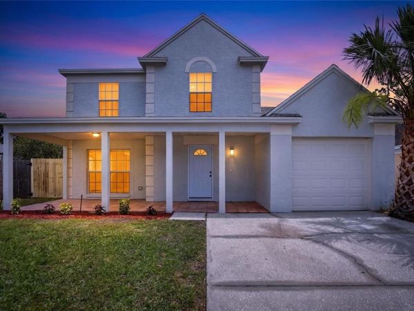 9718 FOX HOLLOW ROAD , TAMPA, FL 33647