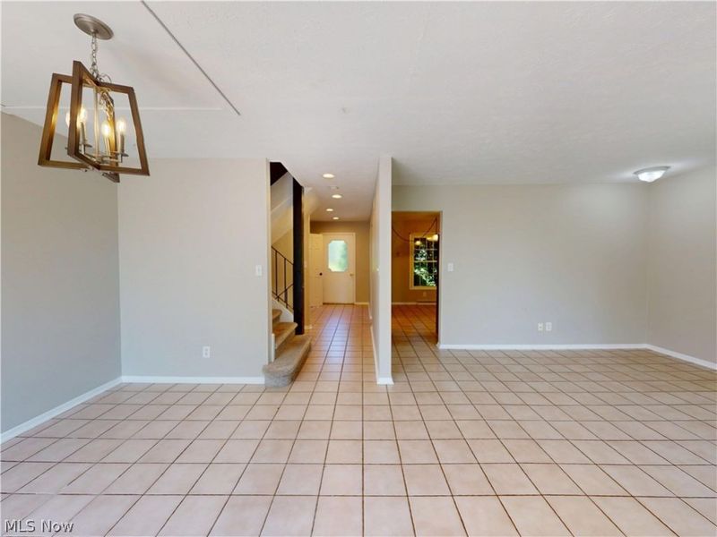 824 S Chillicothe Road , Unit 14, Aurora, OH 44202 Photo 4