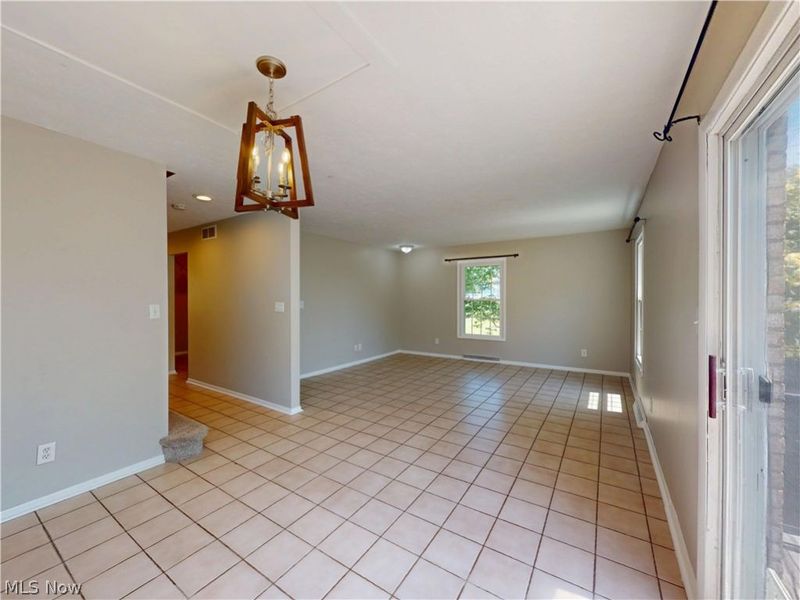 824 S Chillicothe Road , Unit 14, Aurora, OH 44202 Photo 5