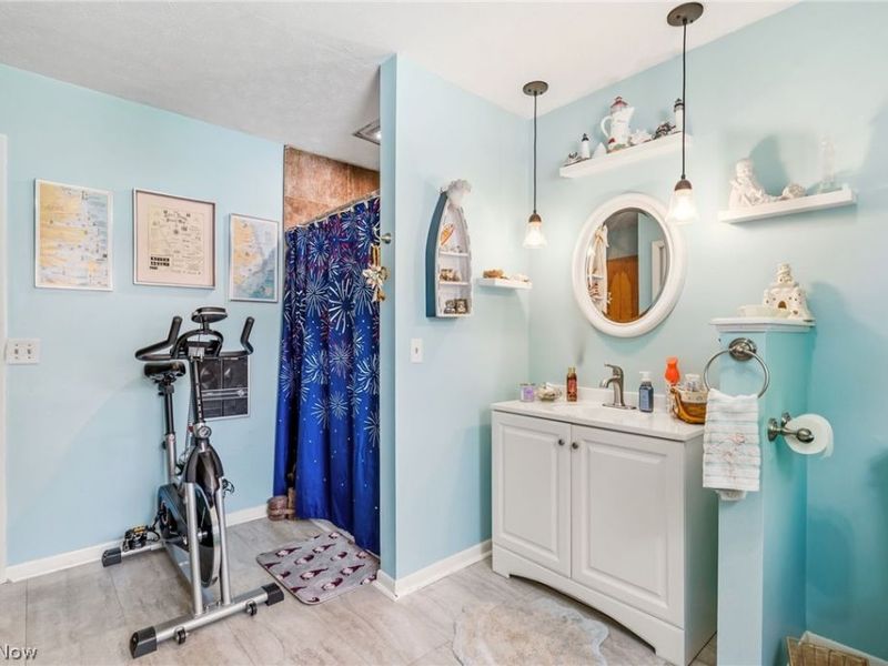 915 Clarendon Avenue NW, Canton, OH 44708 Photo 10