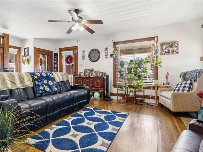 915 Clarendon Avenue NW, Canton, OH 44708 Photo 6
