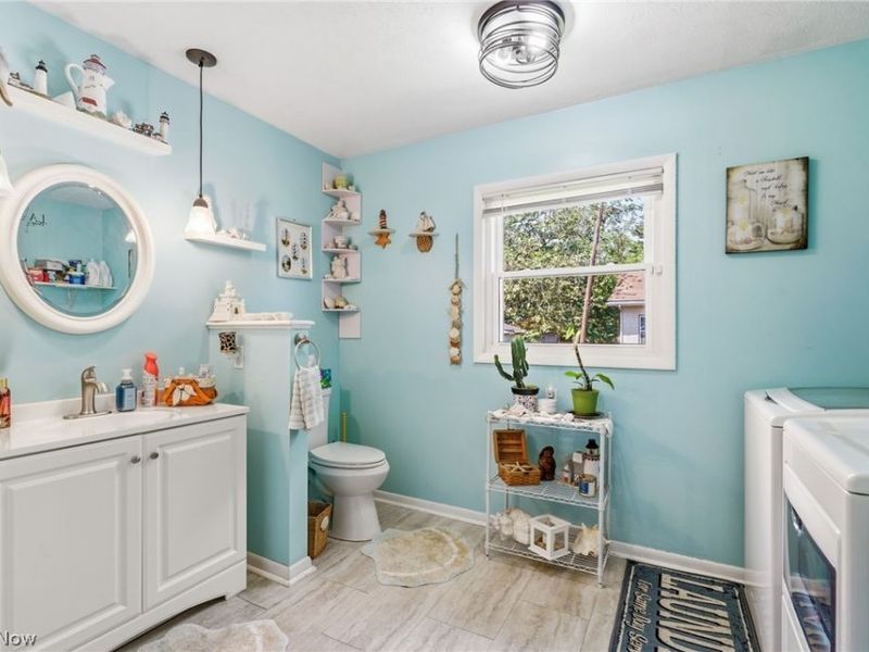 915 Clarendon Avenue NW, Canton, OH 44708 Photo 9