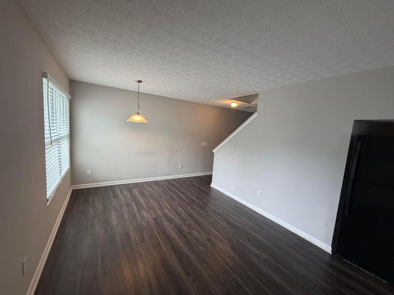 9335 Polaris Green Drive, Columbus, OH 43240 Photo 9