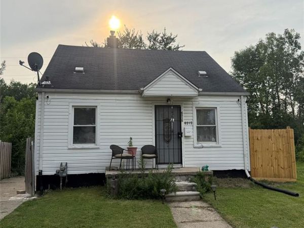 6515 Ashton Avenue, Detroit, MI 48228