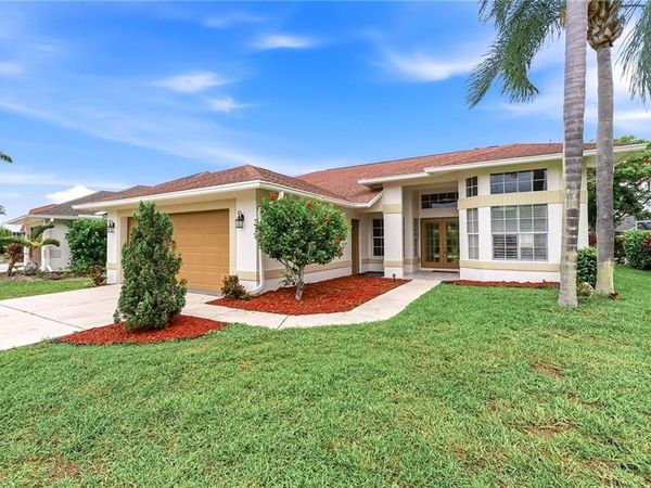 757 Belville BLVD, NAPLES, FL 34104