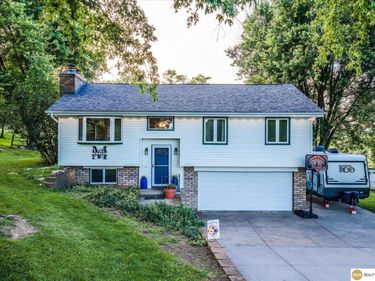 21658 Juniper Road, Underwood, IA 51576