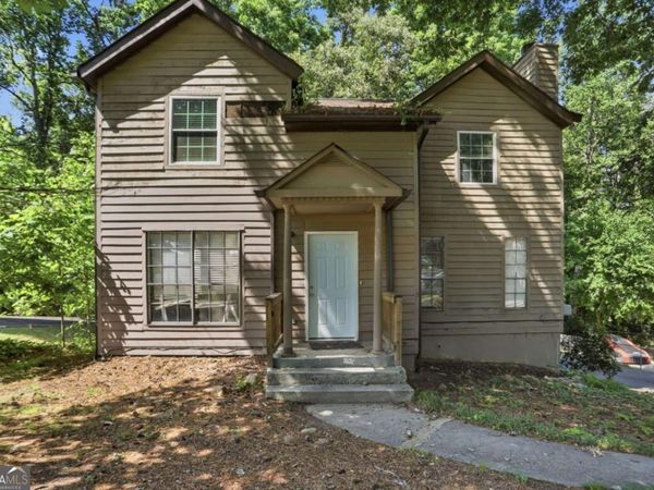 3848 Valley Brook Road, Snellville, GA 30039