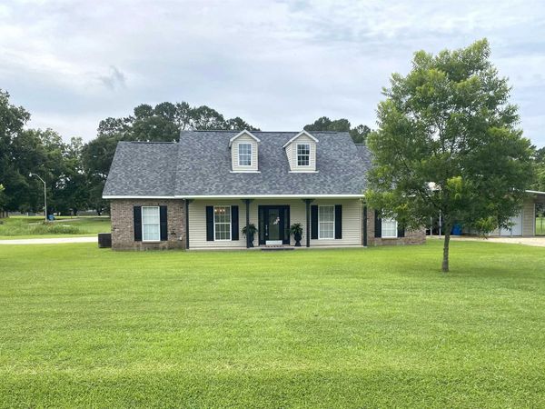 14395 Grand Bay Rd, Jarreau, LA 70749