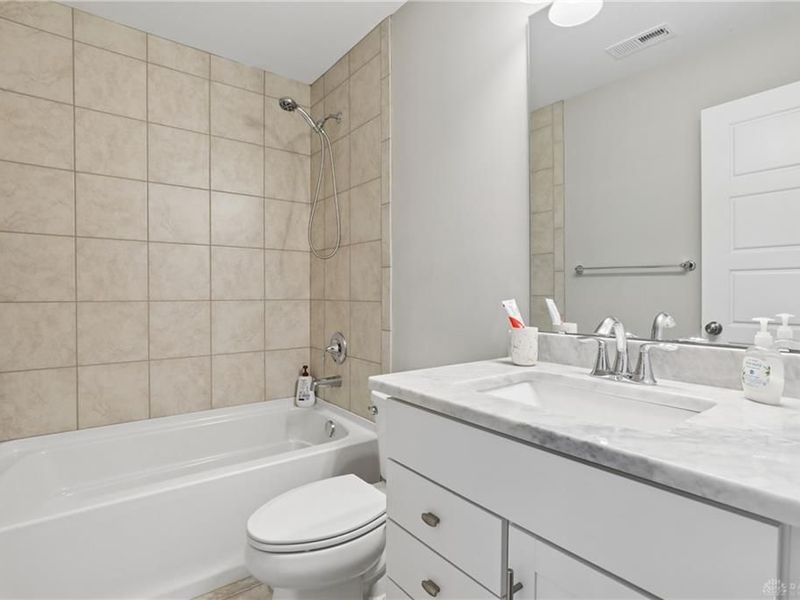 1307 Autumn Run Drive, Hamilton Township, OH 45039 Photo 40