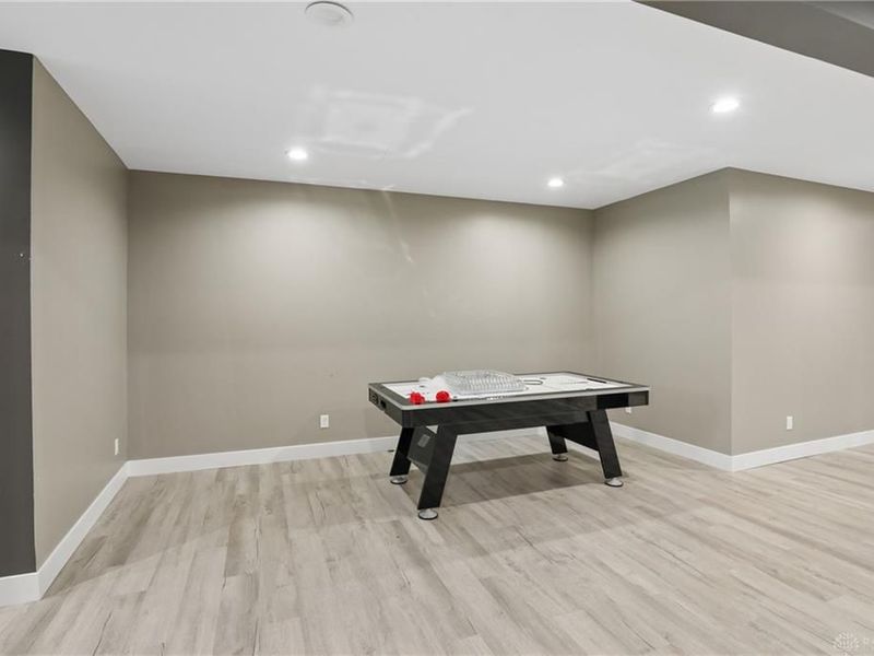 1307 Autumn Run Drive, Hamilton Township, OH 45039 Photo 49