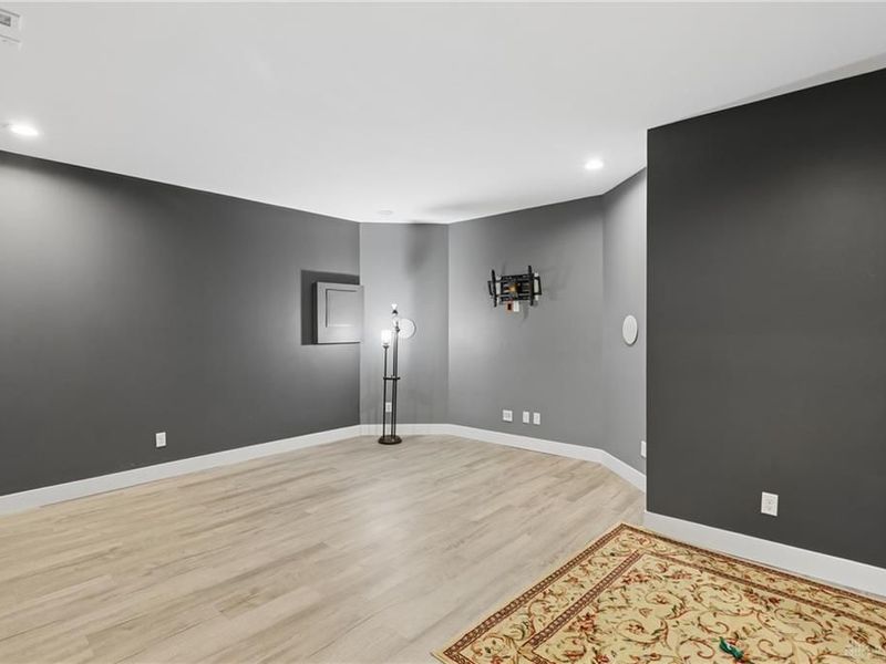 1307 Autumn Run Drive, Hamilton Township, OH 45039 Photo 52