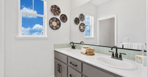 8427 Kyler Rd, Elk Grove, CA 95757 Photo